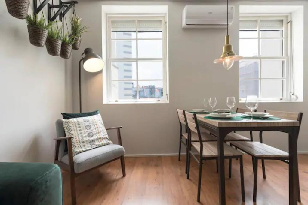 Sta Catarina - 2 Bedroom Apartament Порту Экстерьер фото